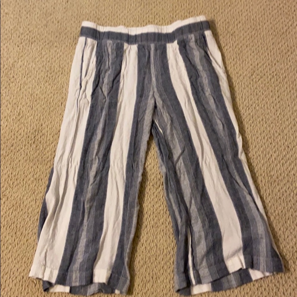 Cloth and Stone linen capri pants